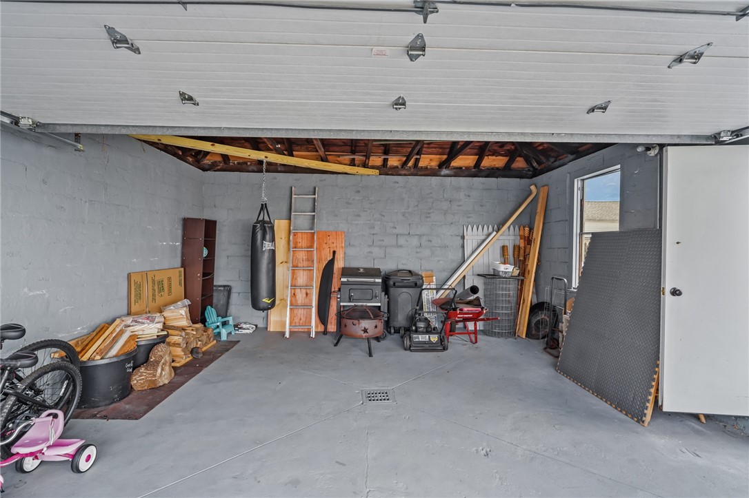 114 Commodore Street Providence, RI 02904 - Photo 29 of 39