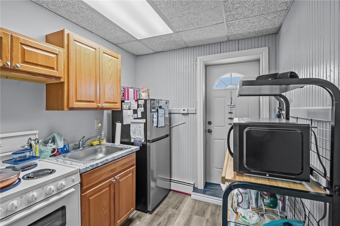 114 Commodore Street Providence, RI 02904 - Photo 32 of 39