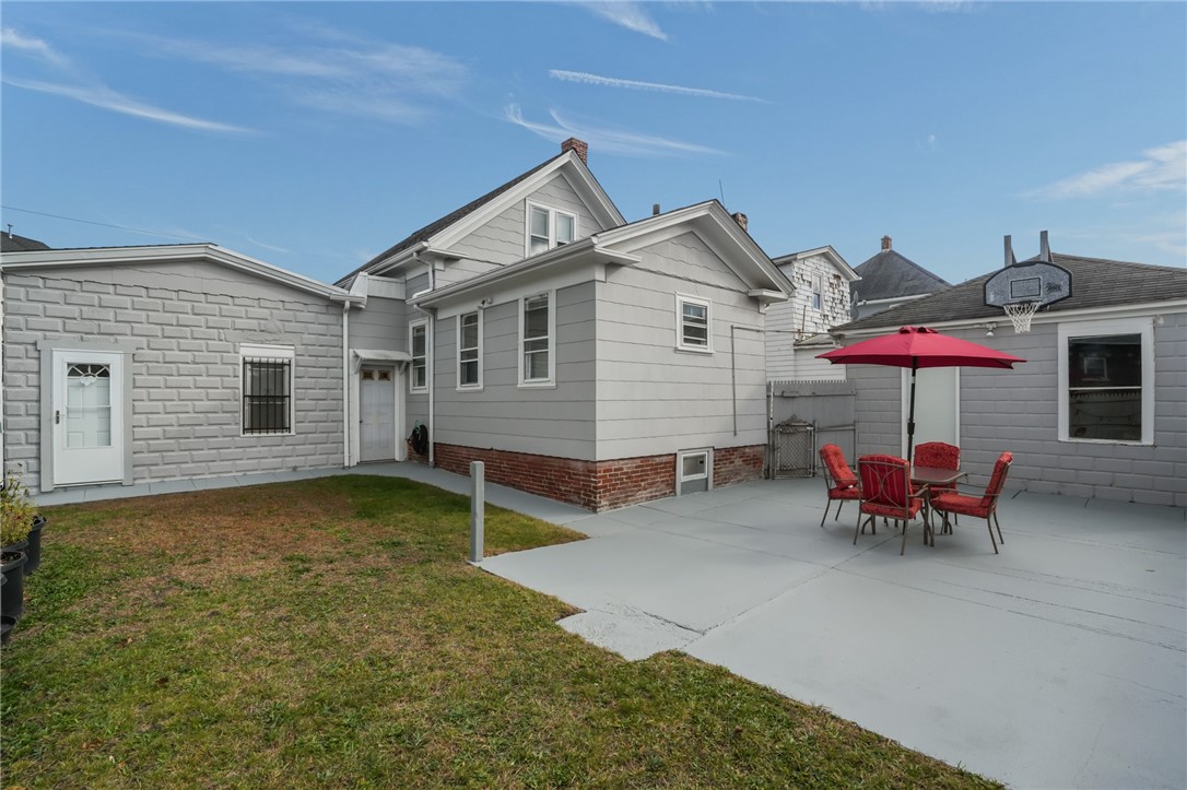 114 Commodore Street Providence, RI 02904 - Photo 38 of 39