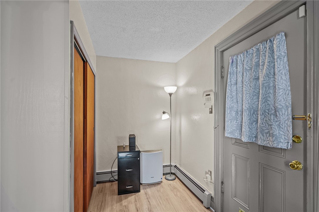 114 Commodore Street Providence, RI 02904 - Photo 4 of 39