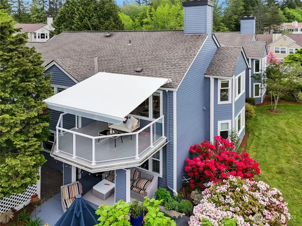$675,000 | 22471 Southeast 42nd Terrace, Unit 2204, Issaquah, WA 98029