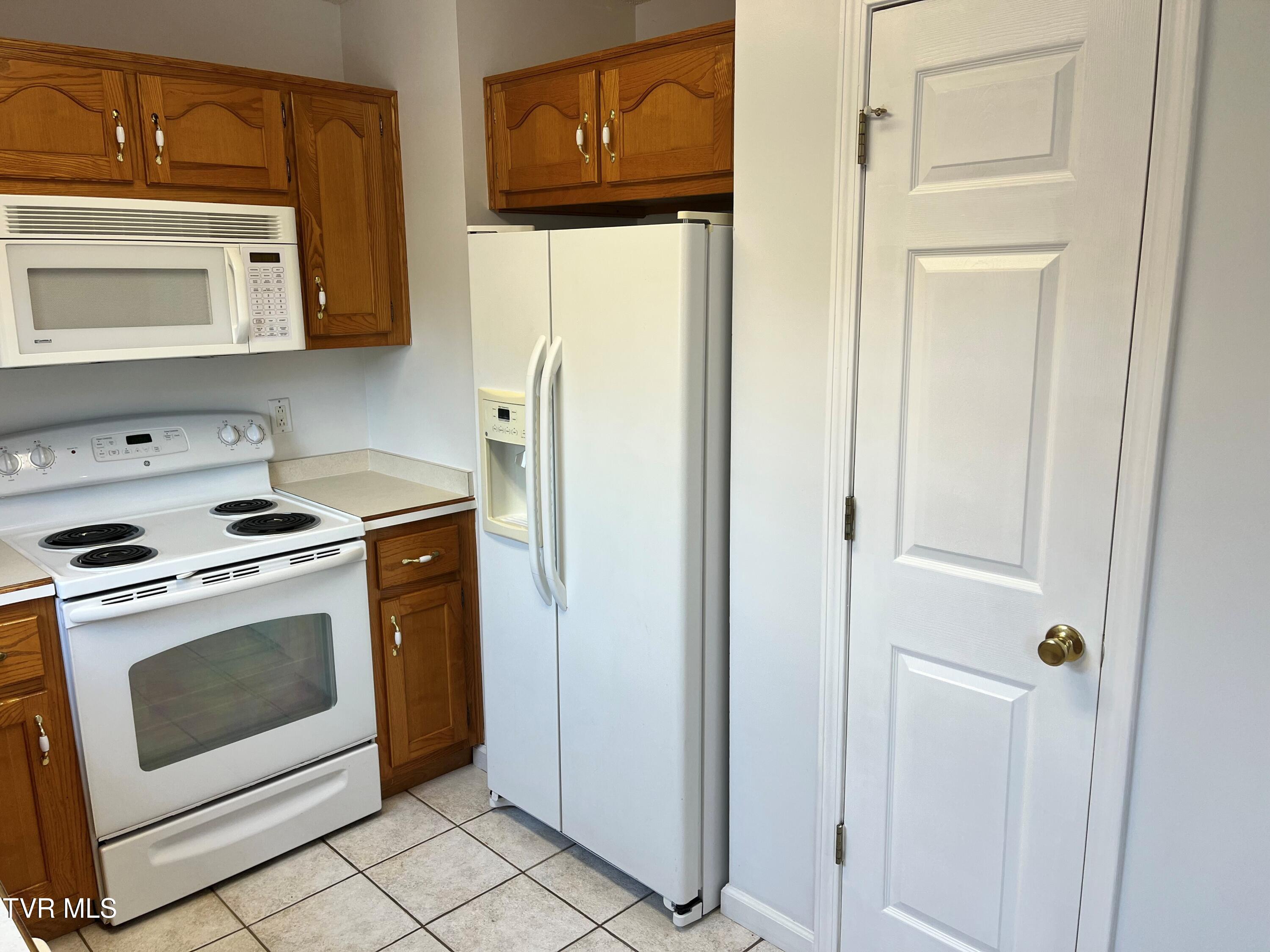 22 Pepper Ridge Court, Unit 22 Johnson City, TN 37615 - Photo 11 of 42 lm49