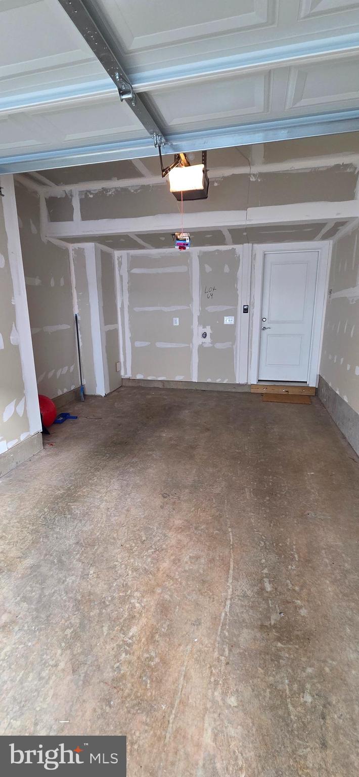 14114 Gypsum Loop, Unit 64 Chantilly, VA 20151 - Photo 35 of 40 a view of an empty room