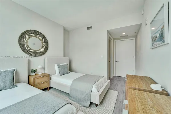 $940,000 | Design District, Miami, FL 33137