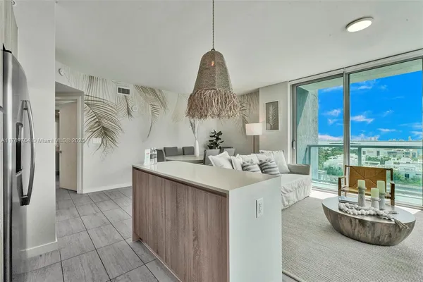 $940,000 | Design District, Miami, FL 33137