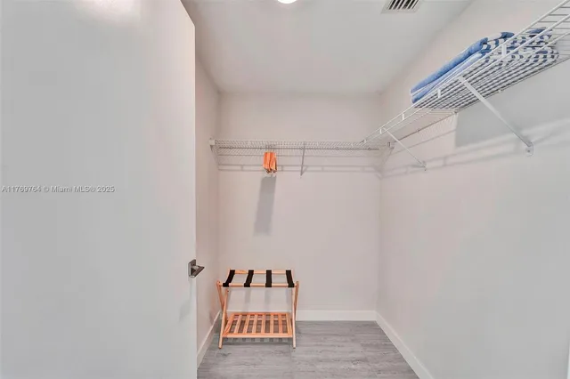 $990,000 | Design District, Miami, FL 33137