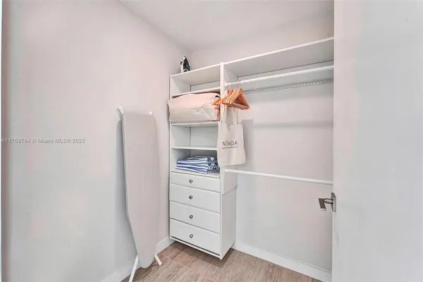 $940,000 | Design District, Miami, FL 33137