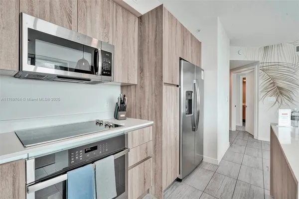 $940,000 | Design District, Miami, FL 33137