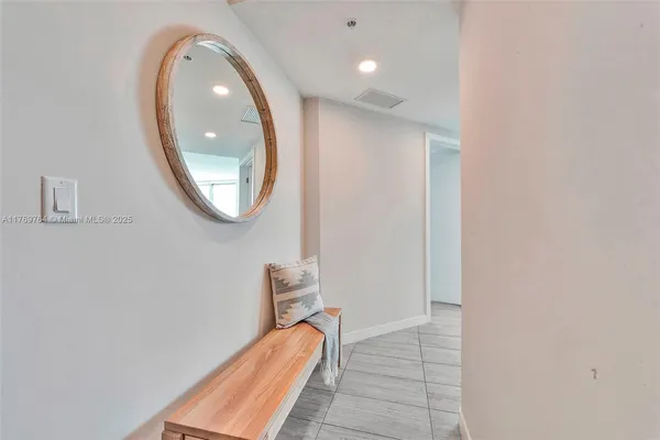 $940,000 | Design District, Miami, FL 33137