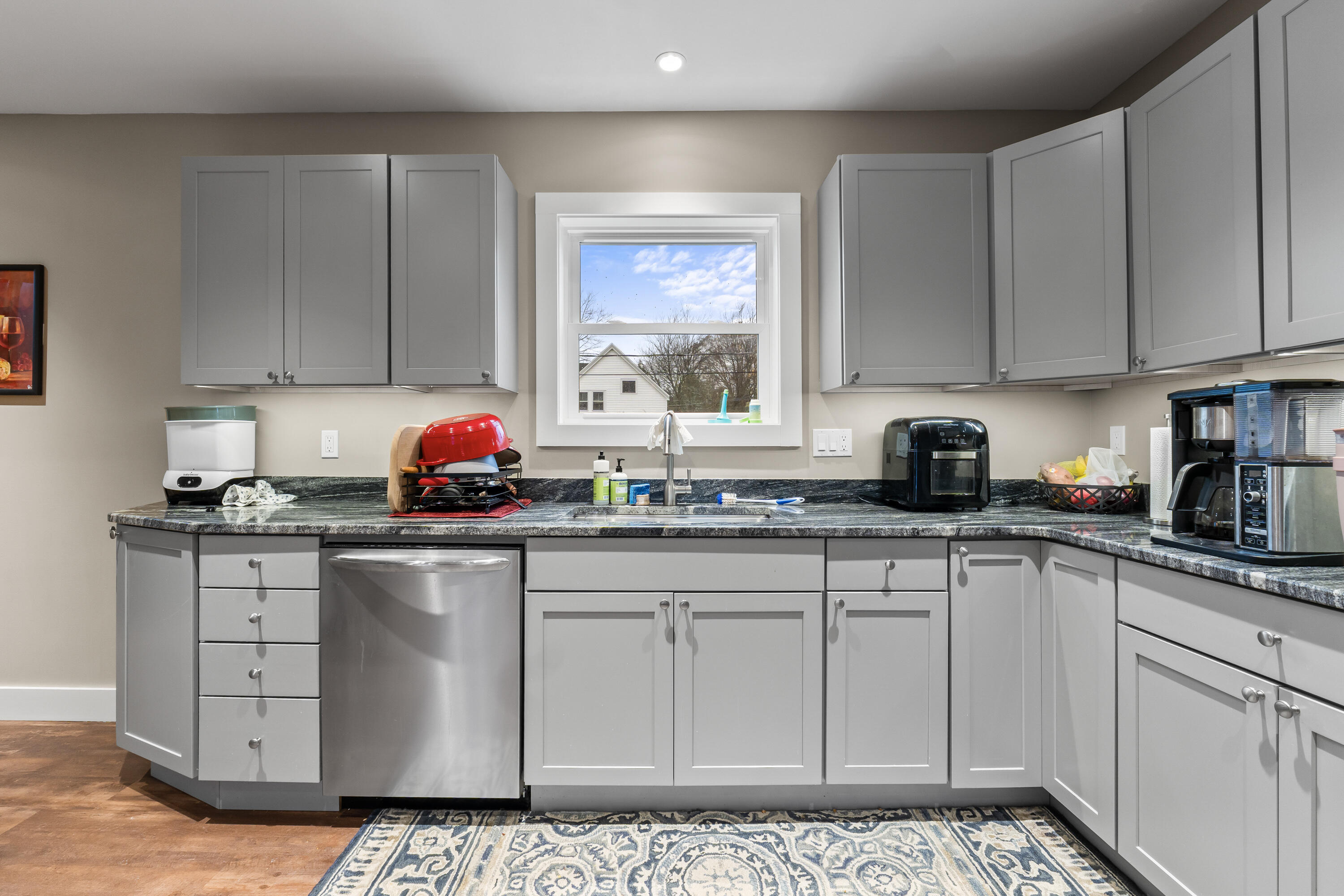 91 Bradley Street Saco, ME 04072 - Photo 14 of 52 91 Bradley St_131