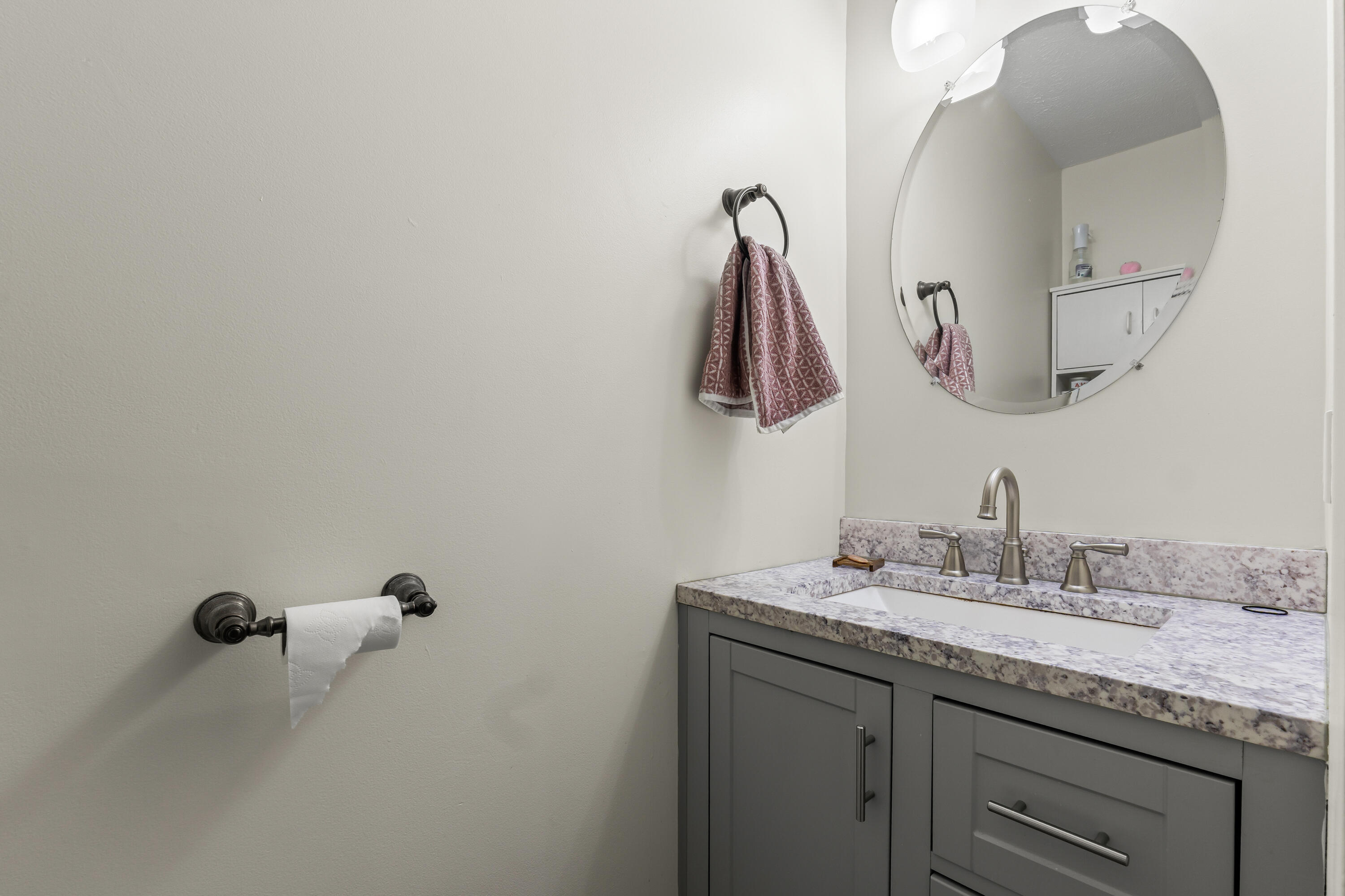 91 Bradley Street Saco, ME 04072 - Photo 43 of 52 91 Bradley St_228