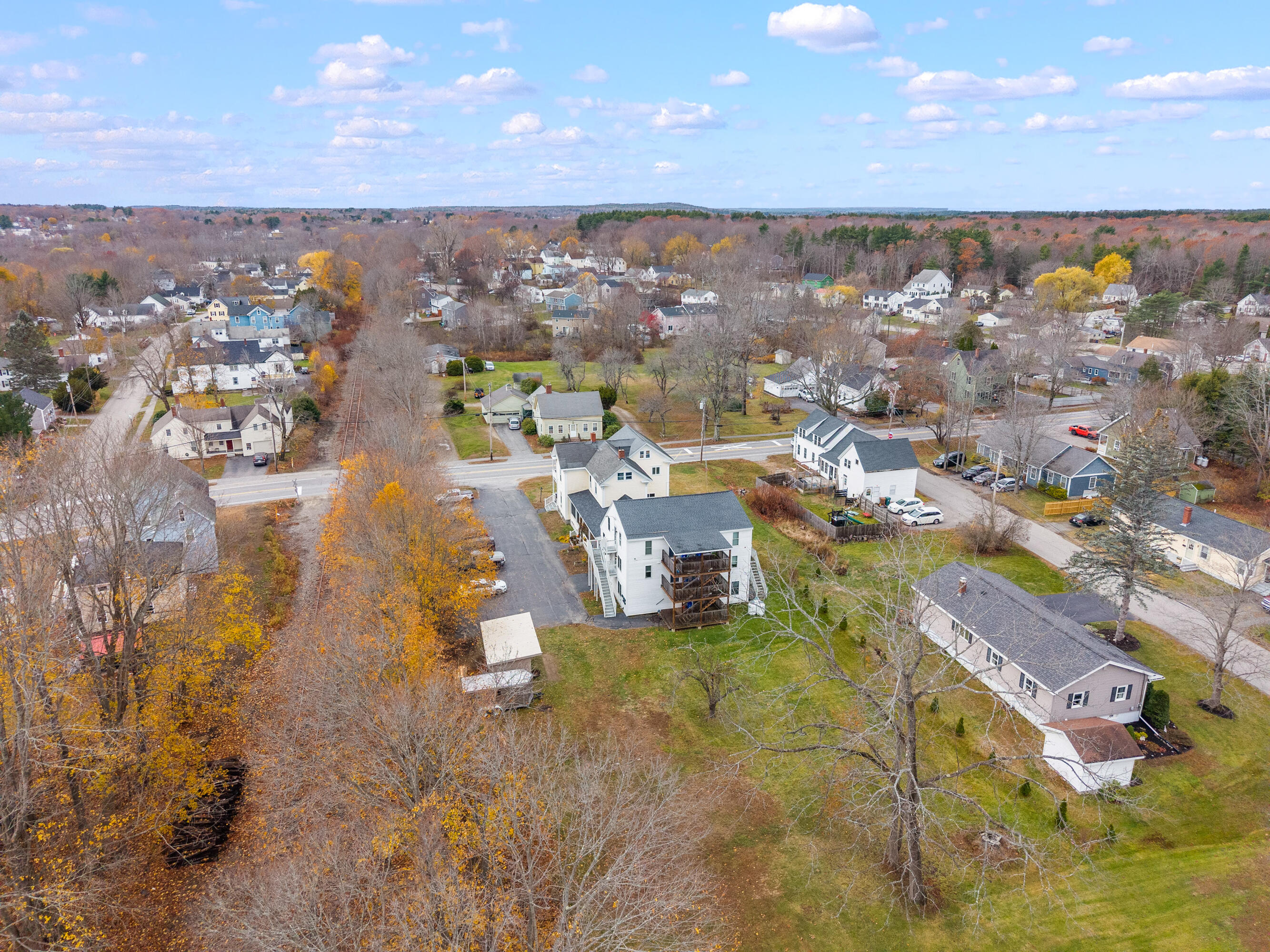 91 Bradley Street Saco, ME 04072 - Photo 8 of 52 91 Bradley St_253