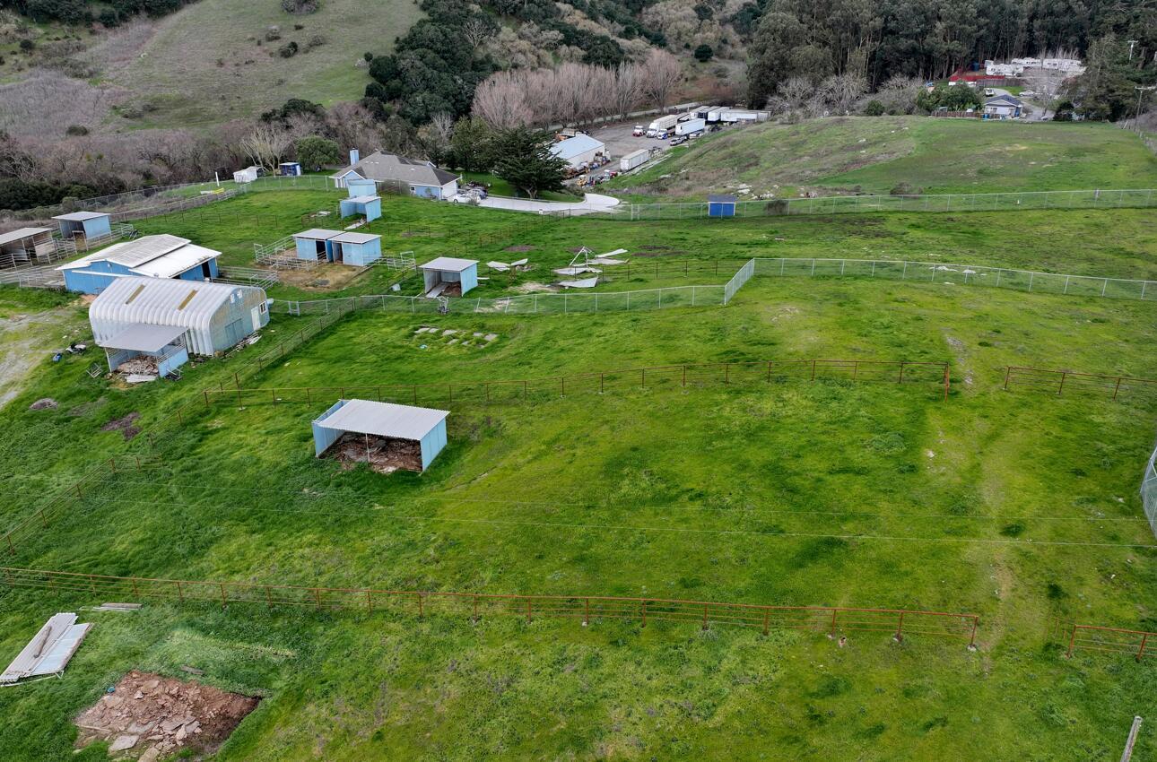 1580 Rocks Road San Juan Bautista, CA 95045 - Photo 65 of 68 Gallery Image 65