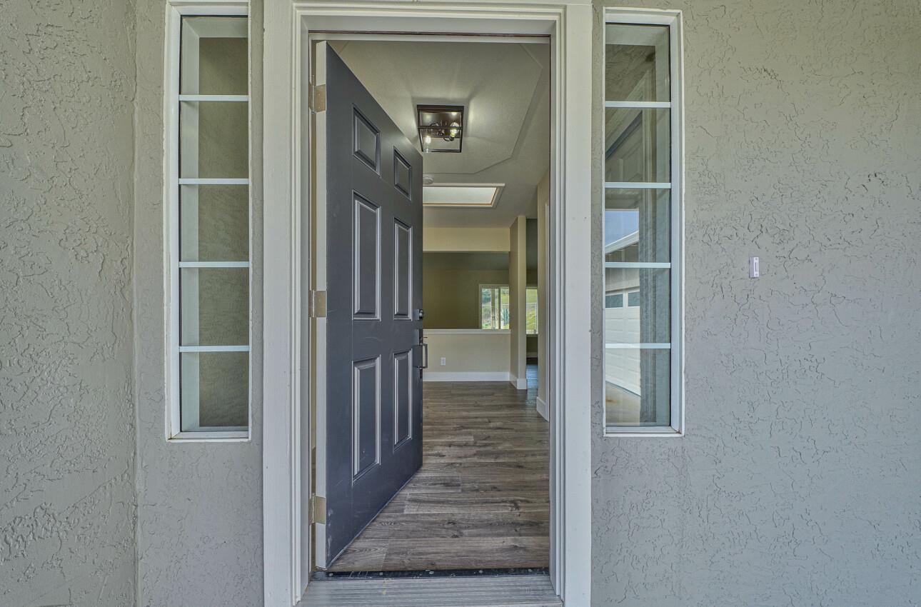 1580 Rocks Road San Juan Bautista, CA 95045 - Photo 9 of 68 Gallery Image 9