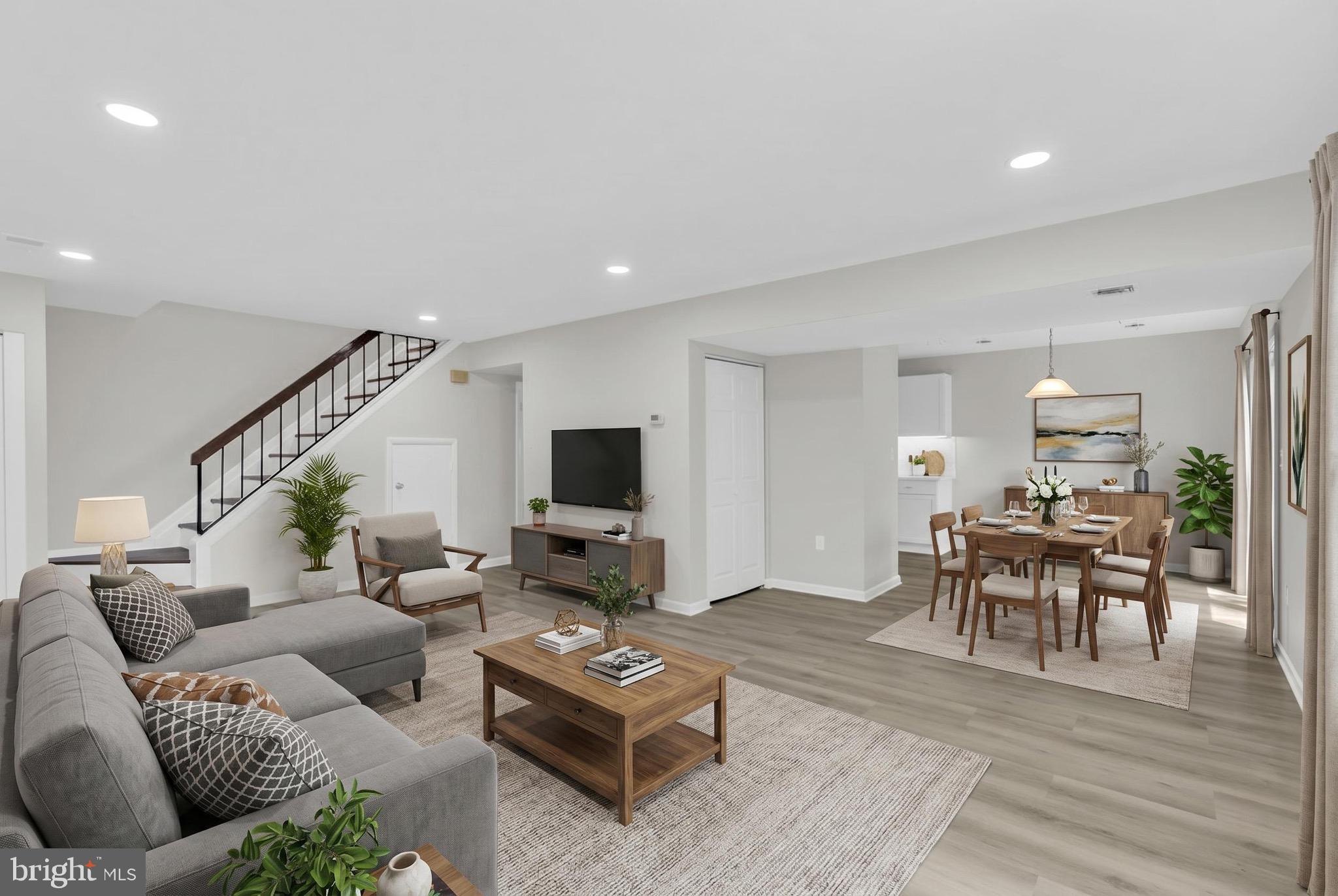 10669 Spring Oak Court Burke, VA 22015 - Photo 4 of 32