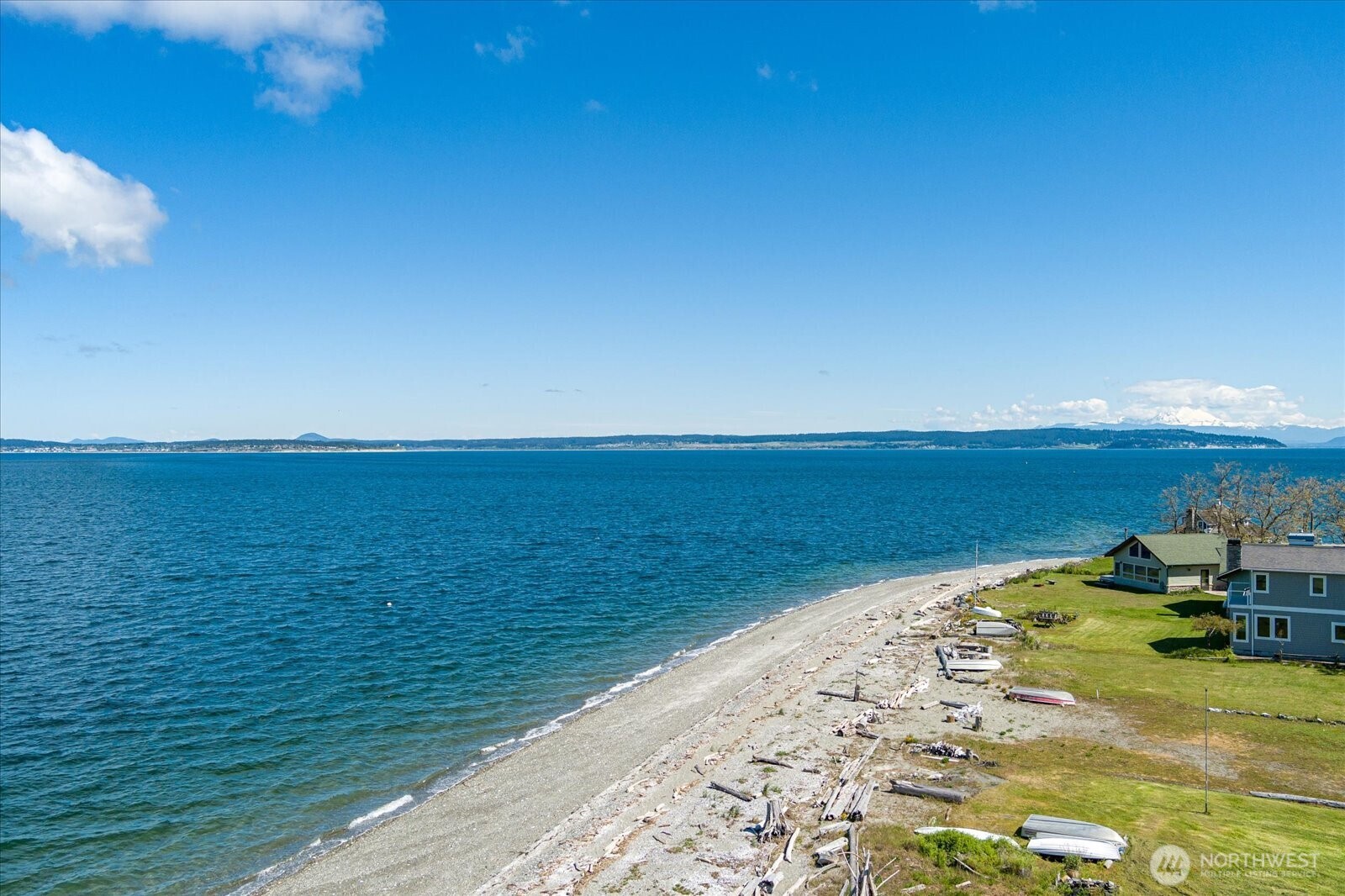 301 Snakelum Point Road Coupeville, WA 98239 - Photo 5 of 39 Gallery Image 5