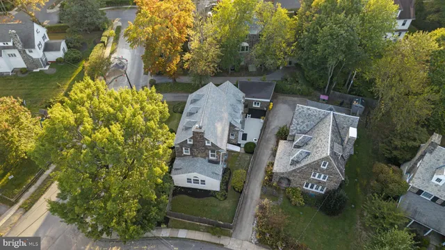 $1,399,000 | 69 West Lodges Lane, Bala Cynwyd, PA 19004