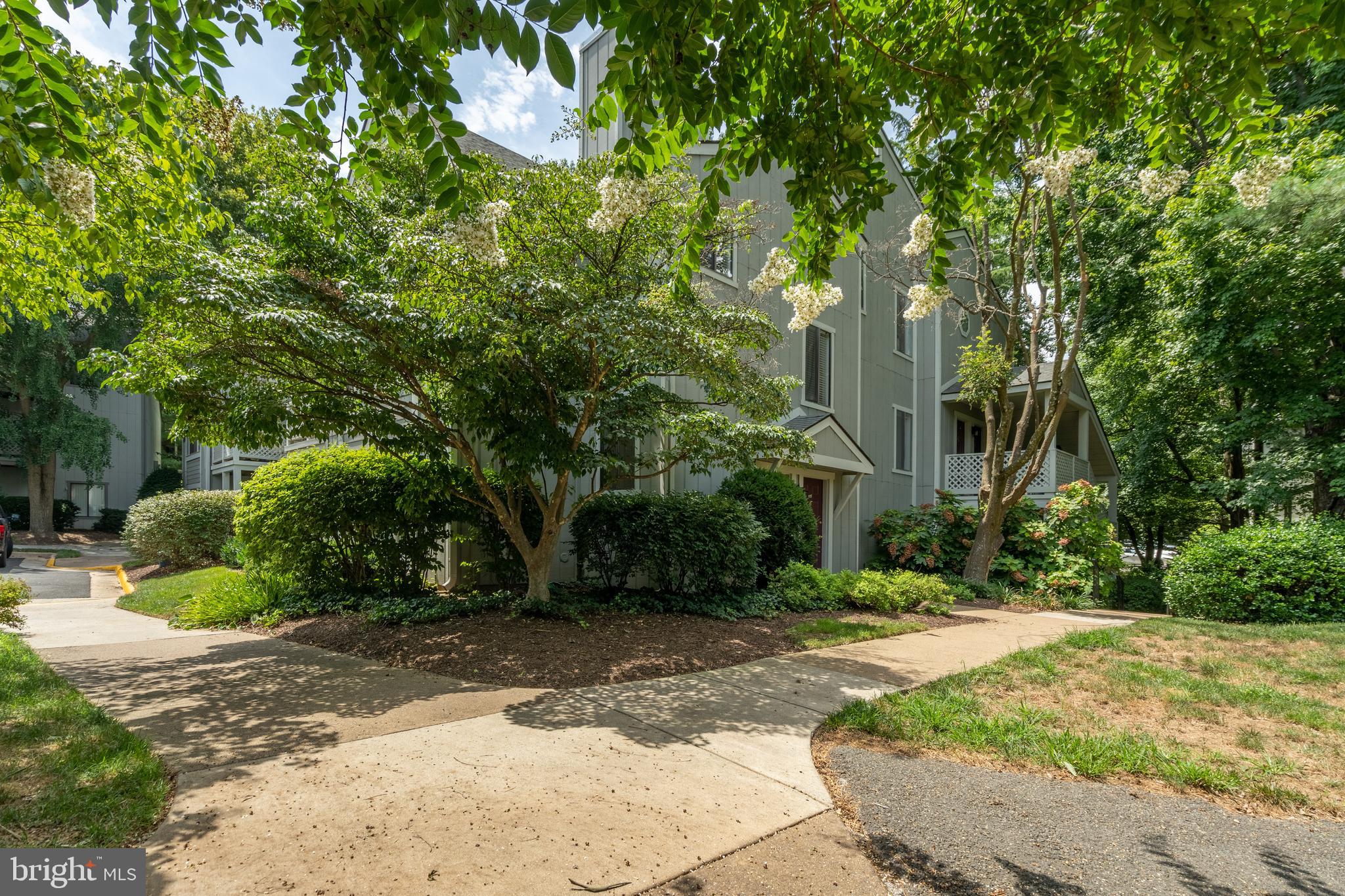 2303 Hunter's Run Drive, Unit 2303 Reston, VA 20191 - Photo 5 of 38 Exterior Front
