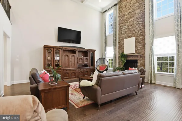 $1,850,000 | 6820 Lilly Belle Court, Centreville, VA 20120