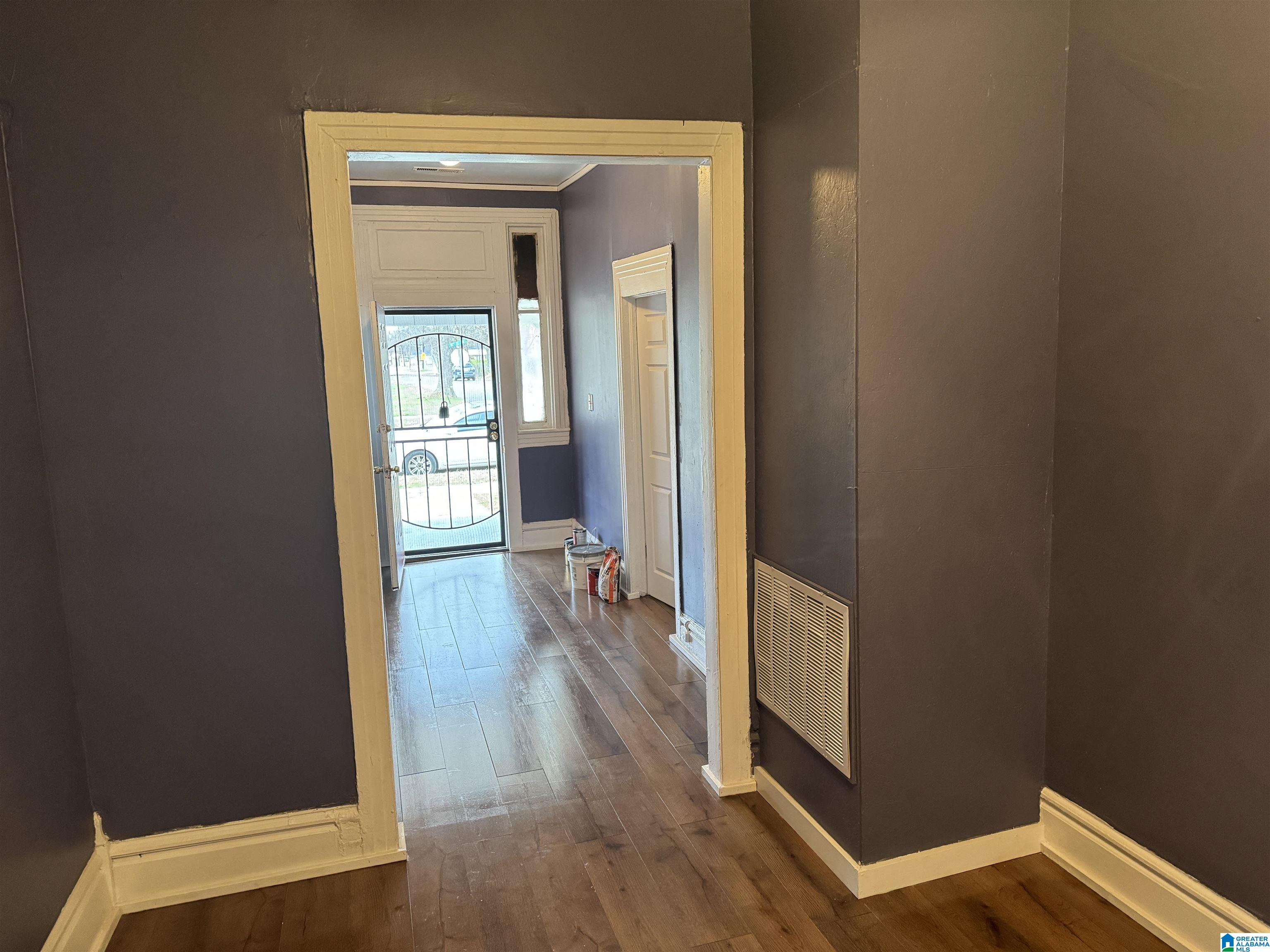817 12th Street Southwest Birmingham, AL 35211 - Photo 6 of 20