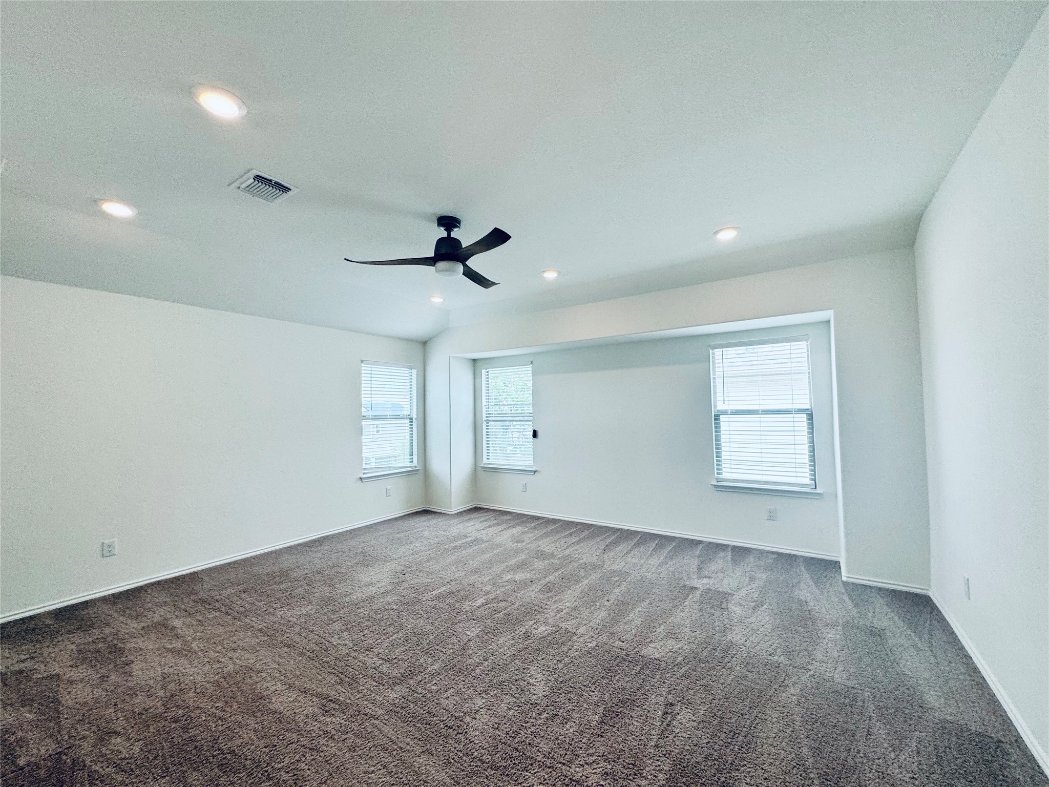 709 Jud Allen Way Leander, TX 78641 - Photo 18 of 29 Primary Bedroom on Second Floor