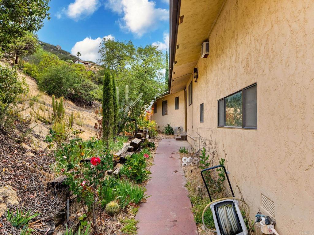 17566 Lyons Valley Road Jamul, CA 91935 - Photo 6 of 64