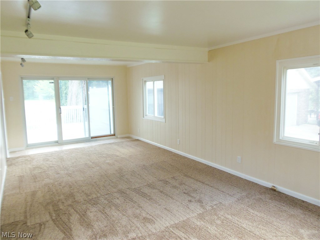 3037 Derling Road Akron, OH 44319 - Photo 15 of 33