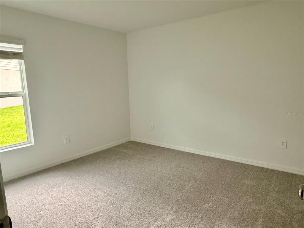 869 Hour Glass Road Lakeland, FL 33801 - Photo 12 of 18