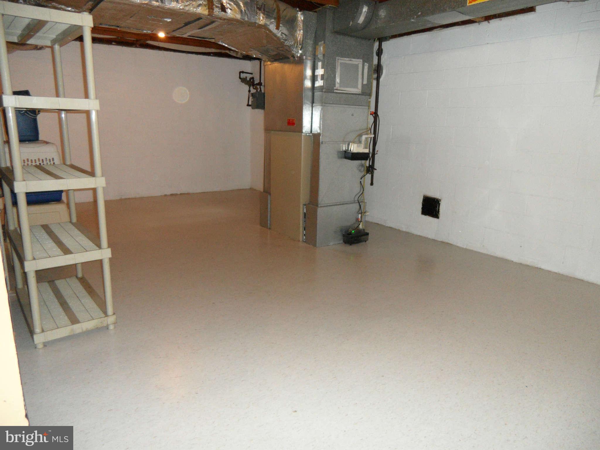 5908 Walhonding Road Bethesda, MD 20816 - Photo 20 of 26