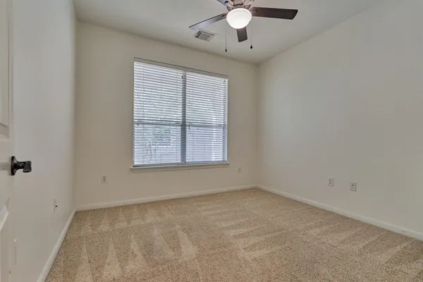 $2,500 | 98 North Country Gate Circle, The Woodlands, TX 77384