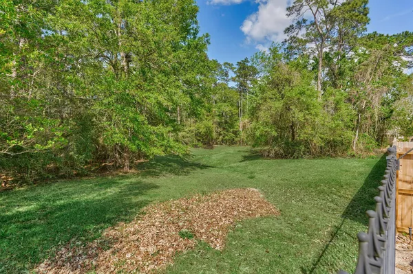 $2,500 | 98 North Country Gate Circle, The Woodlands, TX 77384