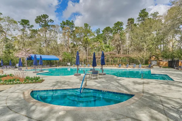 $2,500 | 98 North Country Gate Circle, The Woodlands, TX 77384