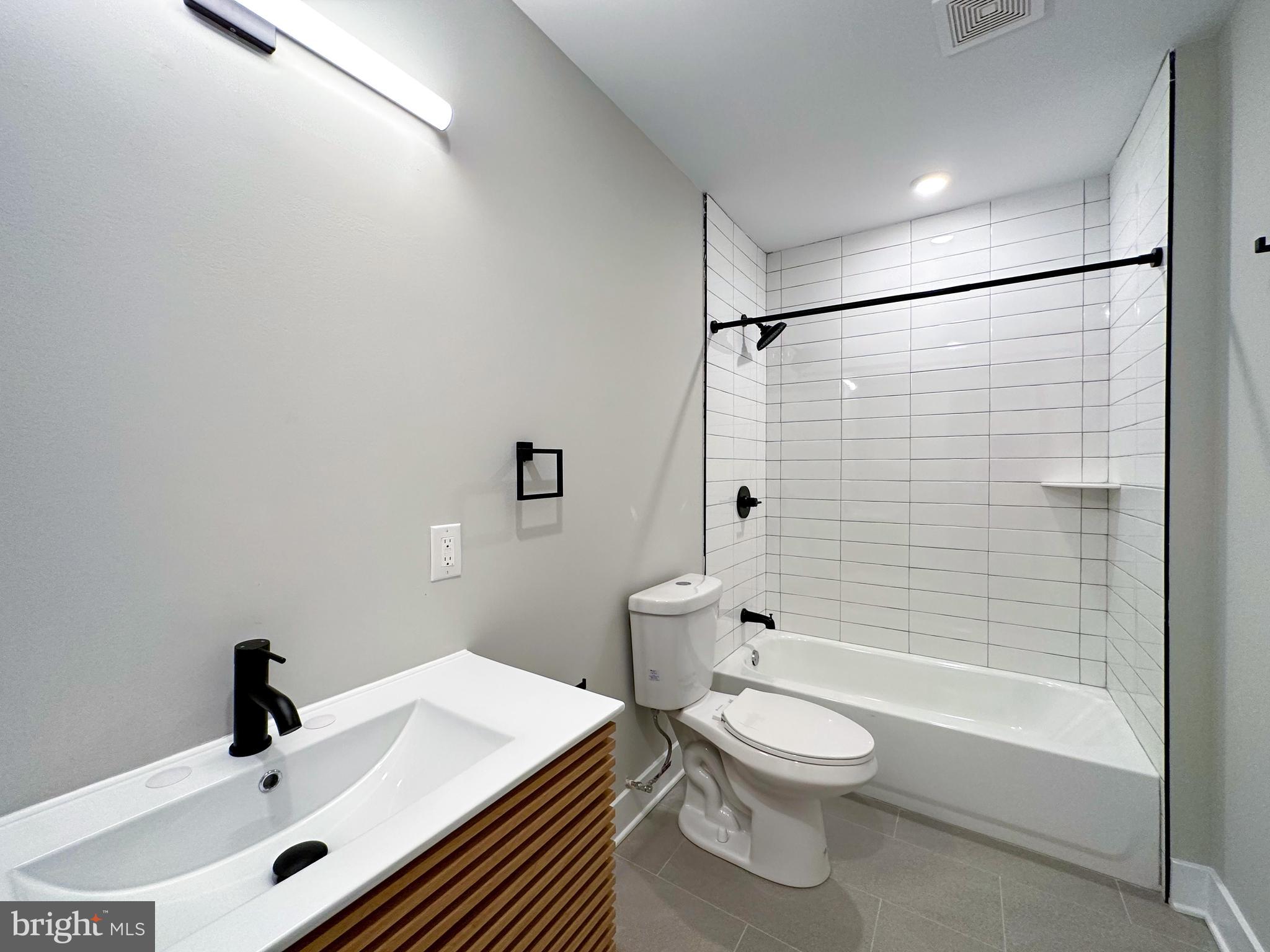 1720 Master Street Philadelphia, PA 19121 - Photo 13 of 14