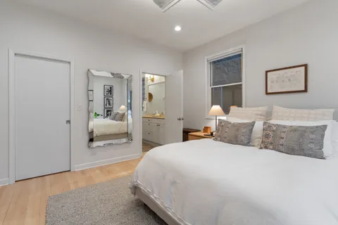 $715,000 | 1827 West Iowa Street, Unit 1, Chicago, IL 60622