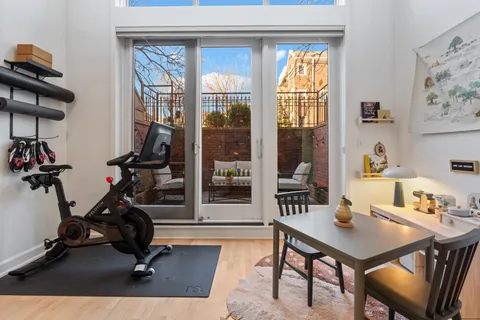 $715,000 | 1827 West Iowa Street, Unit 1, Chicago, IL 60622