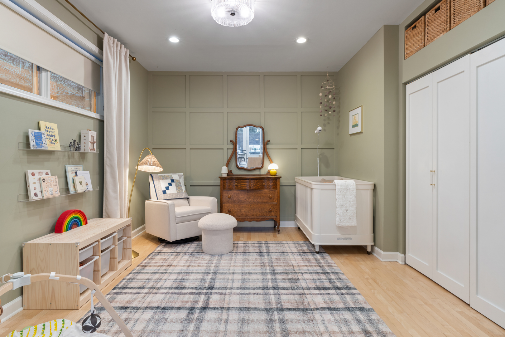 1827 West Iowa Street, Unit 1 Chicago, IL 60622 - Photo 27 of 33