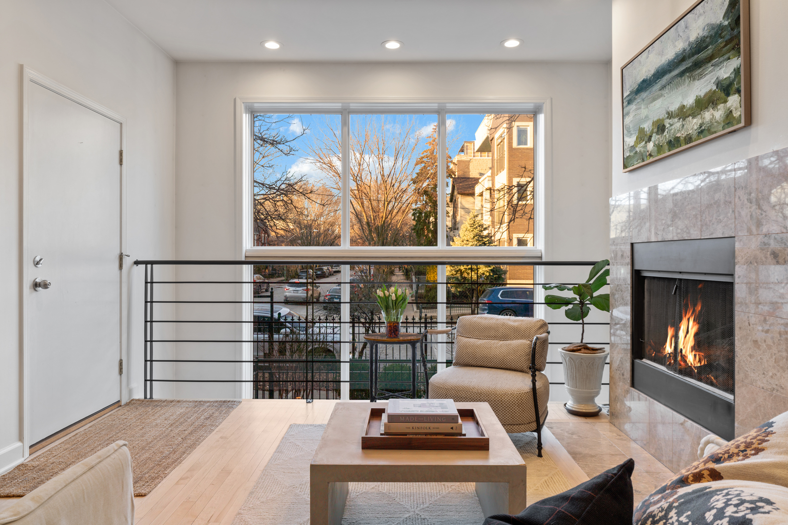 1827 West Iowa Street, Unit 1 Chicago, IL 60622 - Photo 3 of 33