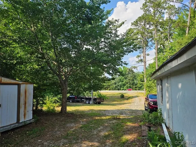 $295,000 | 25122 Tidewater Trail, Tappahannock, VA 22560