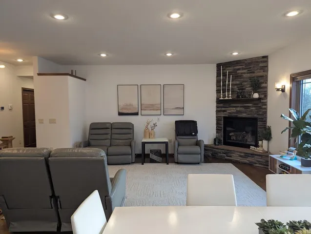 $527,000 | 212 Eastwood Drive, Redwood Falls, MN 56283