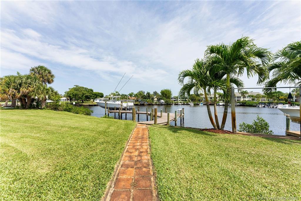 874 Northwest Spruce Ridge Drive Stuart, FL 34994 - Photo 66 of 83 Gallery Image 66