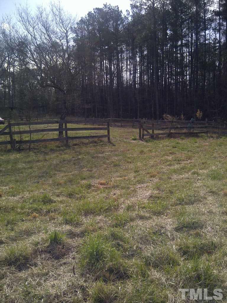 7624 Martin Road Zebulon, NC 27597 - Photo 14 of 17