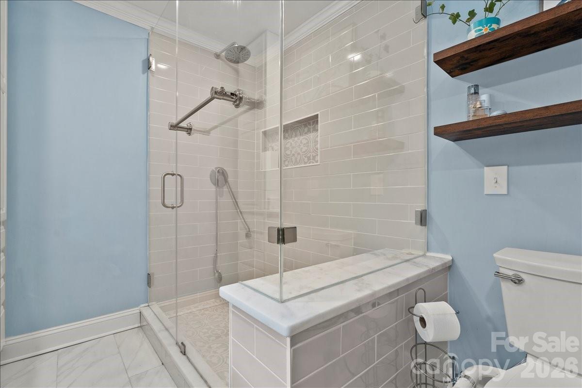 209 Fairway Road Cheraw, SC 29520 - Photo 17 of 48 a bathroom with a sink a toilet and shower