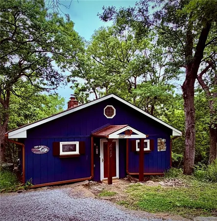 $185,000 | 409 Southwest Lakeside Drive, Lacygne, KS 66040