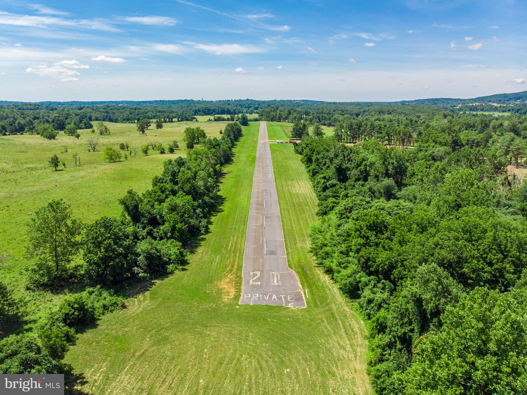 7078 Airlie Road Warrenton, VA 20187 - Photo 3 of 6