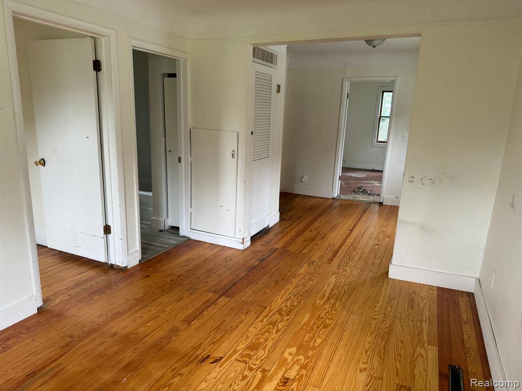 3147 Risedorph Avenue Flint, MI 48506 - Photo 3 of 14