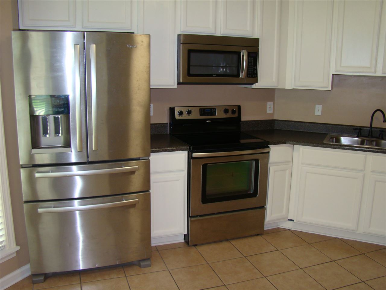 175 Cheyenne Road Millington, TN 38053 - Photo 3 of 20 Gallery Image 3