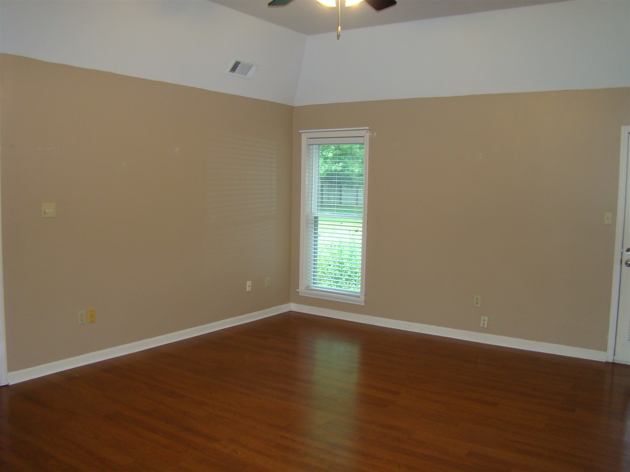 175 Cheyenne Road Millington, TN 38053 - Photo 10 of 20 Gallery Image 10