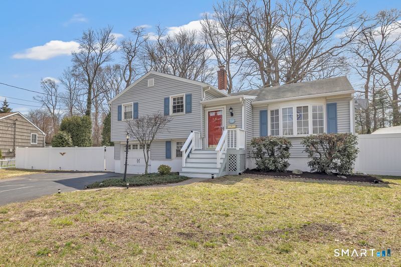52 Robin Lane Fairfield, CT 06824 - Photo 1 of 1 Gallery Image 1