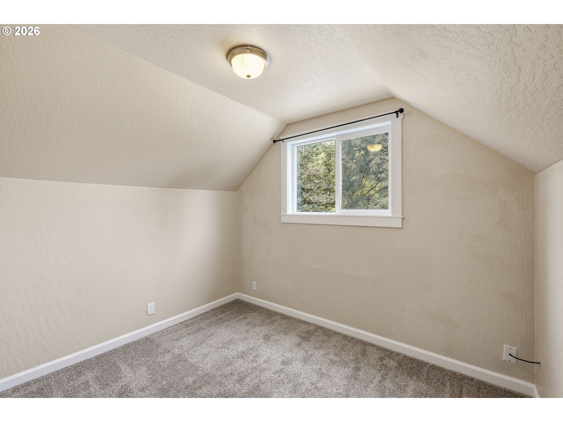 1512 8th Street Springfield, OR 97477 - Photo 13 of 22