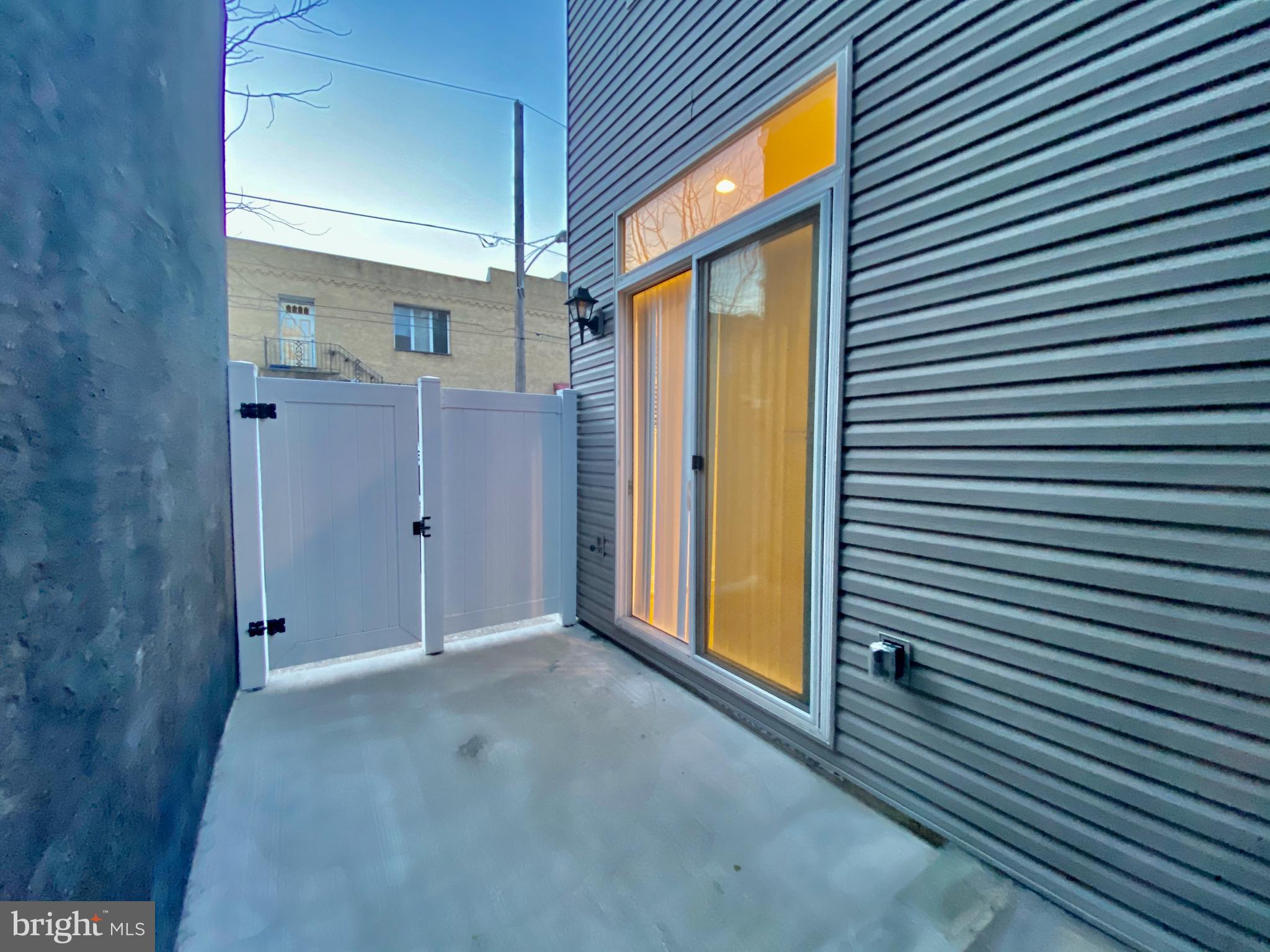1640 Jackson Street Philadelphia, PA 19145 - Photo 24 of 27 a view of a bathroom